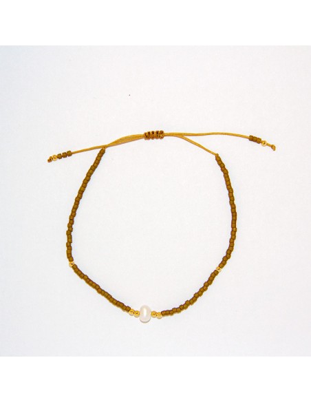 Eenkleurige parelmoeren armband