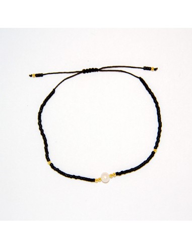 Eenkleurige parelmoeren armband