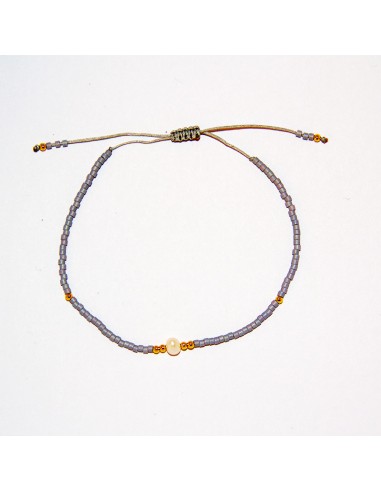 Eenkleurige parelmoeren armband