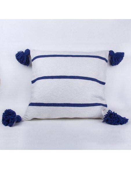 Housse de coussin en coton blanche lignée bleu et à pompons