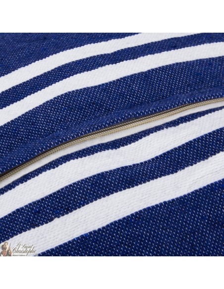 Housse de coussin en coton bleue à lignes blanches et à pompons