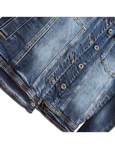 Denim jacket with pockets