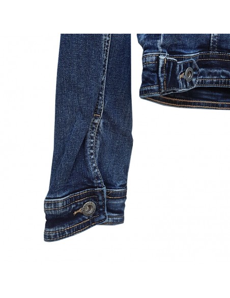 Denim jacket with pockets