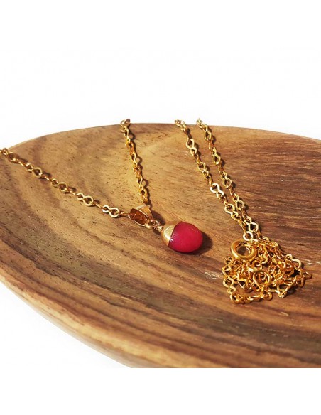 Necklace with faceted teardrop pendant - Red Jasper