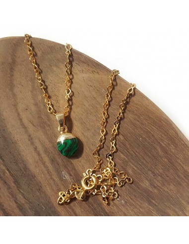 Necklace with faceted teardrop pendant - Synthetic Malachite