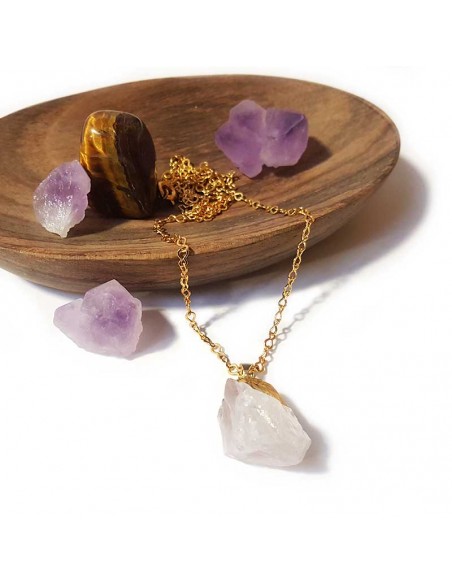 Halskette mit Anhänger aus rauem Stein - Bergkristall