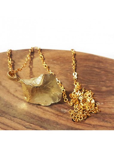 Necklace with rough stone pendant - Lemon Quartz