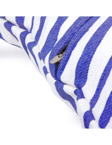 Cotton cushion cover with blue and white lines and tassels