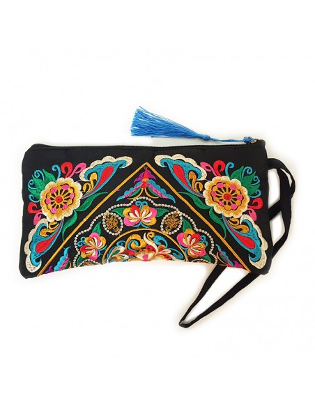 Schwarze Clutch mit besticktem Blumenmuster - cyan