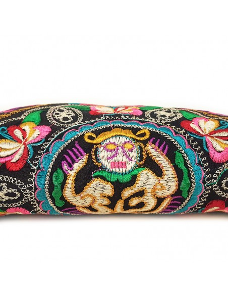 Pochette noire brodée motif visage - bleu