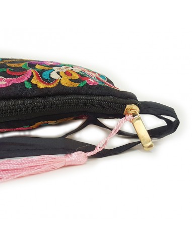 Schwarze Clutch mit besticktem Motiv Gesicht - rosa