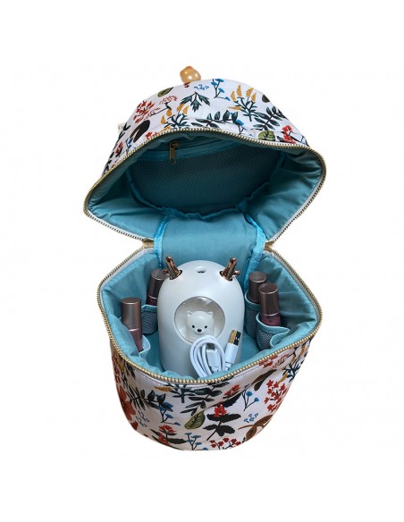 Travel pouch for essential oil diffuser and bottles