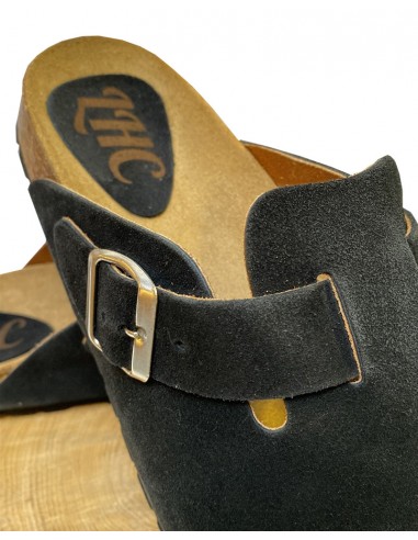 Schwarze Clogs aus Leder