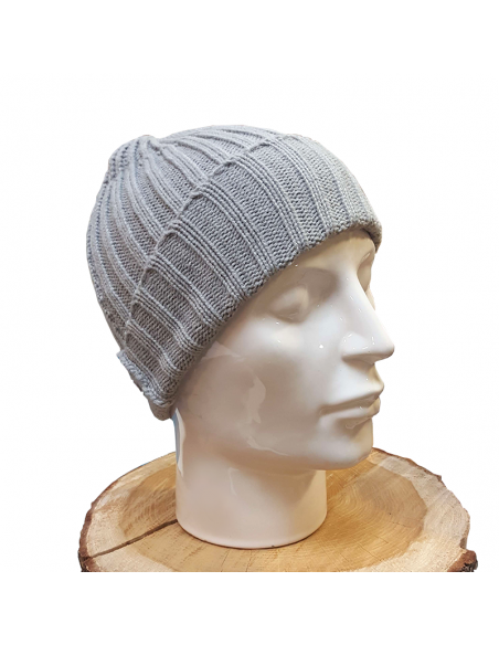 Light grey woolen hat - large knit