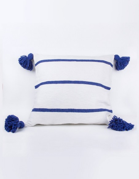 Witte katoenen kussenhoes met blauwe lijnen en kwastjes