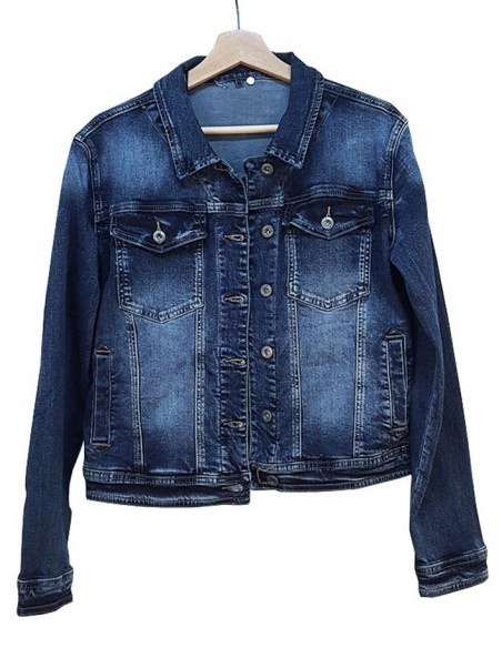 Denim jacket with pockets