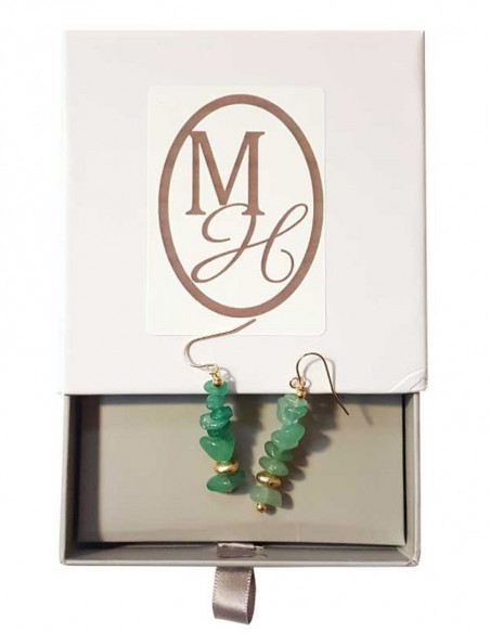 Hängende Ohrringe aus vergoldeten Rocailles und Jade