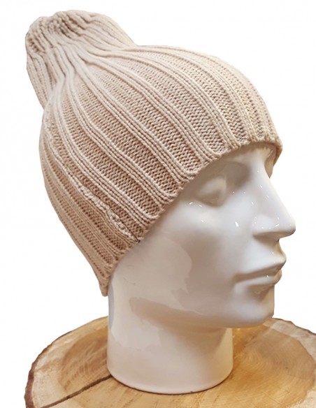 Hellbeige Wollmütze - weitmaschig gestrickt