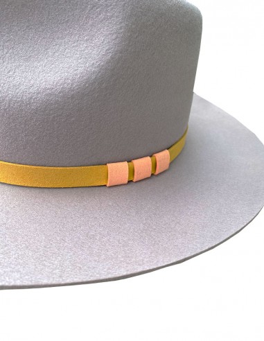 Spring felt fedora hat with wide brim - gray