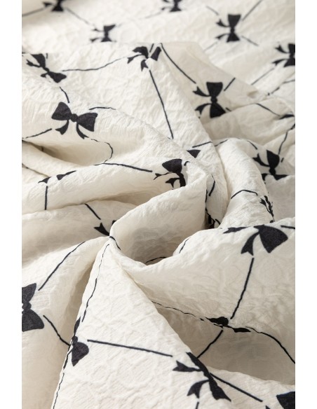 Robe Mini Blanche à Motif Nœud et Manches Bouffantes Mi-longues