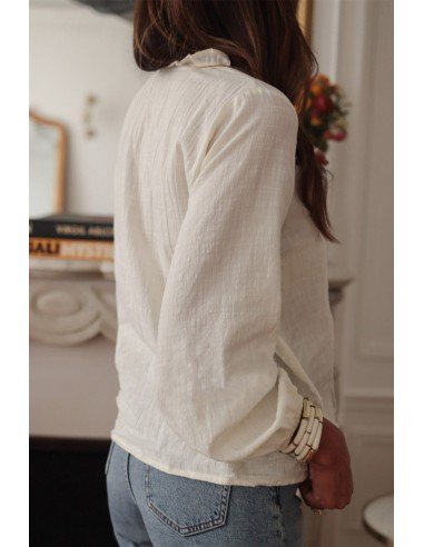 Witte Bloemen Geborduurde Blouse met V-hals en Puffmouwen