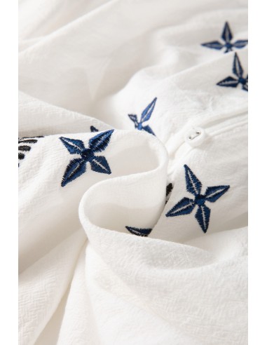 Witte Geometrische Geborduurde Lange Mouwen Blouse met Knopen