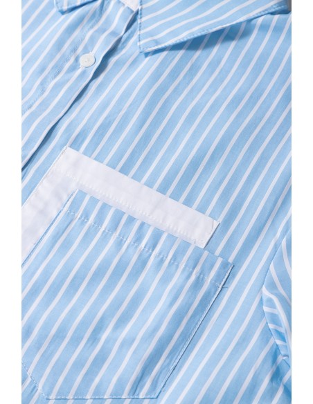 Luchtblauw Gestreepte Shirt met Contrasterende Pockets en Omgerolde Mouwen