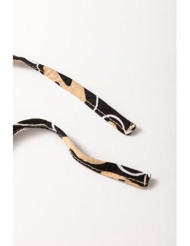 Zwarte Boho Blouse met Bloemenprint, Armband Mouwen en Split Halslijn