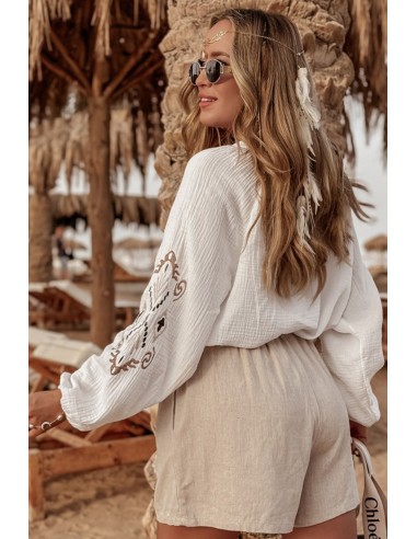 Witte Getextureerde Geborduurde Knopsluiting Blouse – Elegantie en Comfort