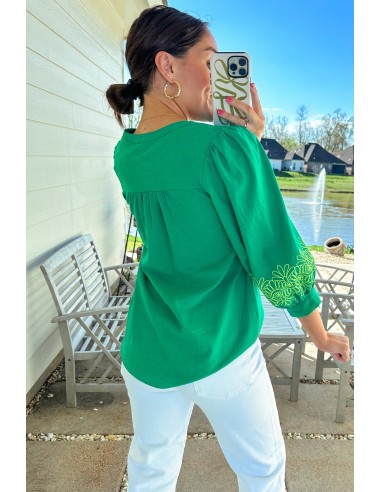 Elegante groene blouse met bloemborduursel en uitgesneden V-hals, 3/4 mouwen