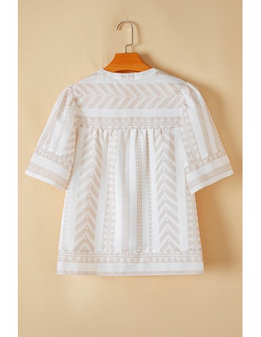 Blouse Chic Bohème à Col V Découpé – Élégance et Modernité