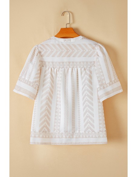 Blouse Chic Bohème à Col V Découpé – Élégance et Modernité