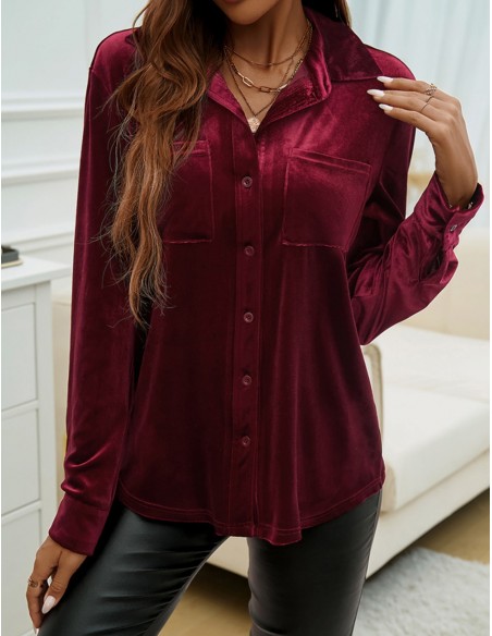 Chemise à Boutons en Velours Rouge avec Poches – Élégante et Confortable