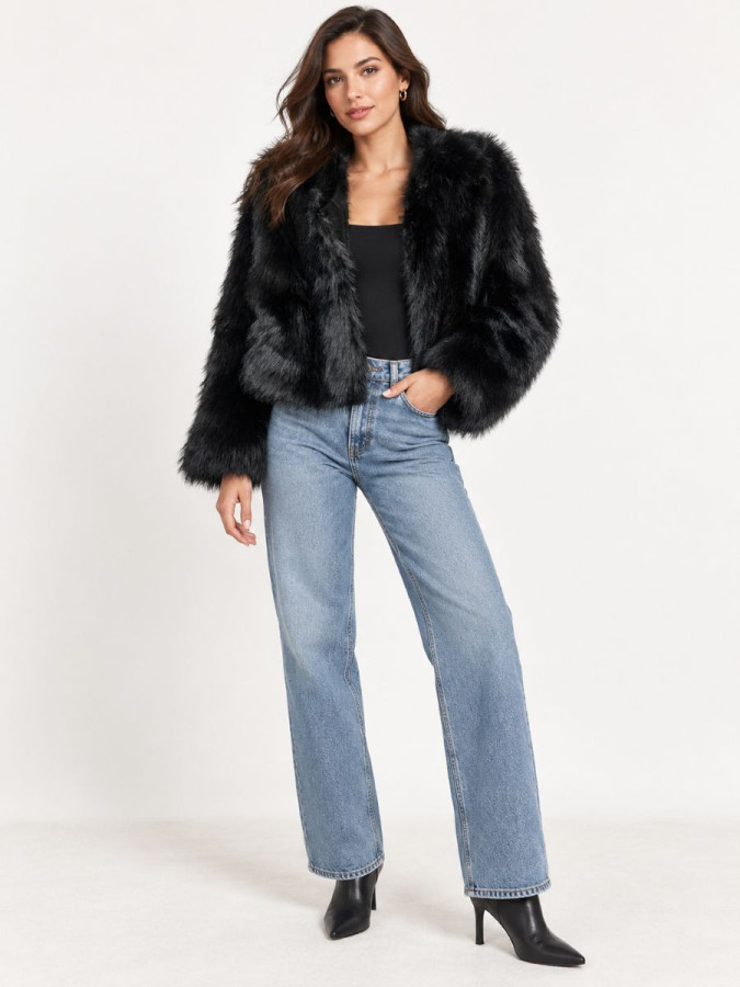 Veste femme noire en fausse fourrure épaisse et doublée