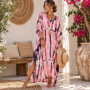 Robe longue rose et noire style caftan boho
