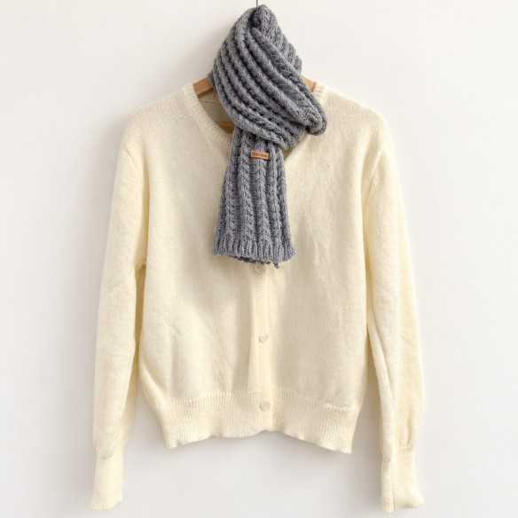 Grijze grofgebreide sjaal – Boho chic | Look Hippie Chic