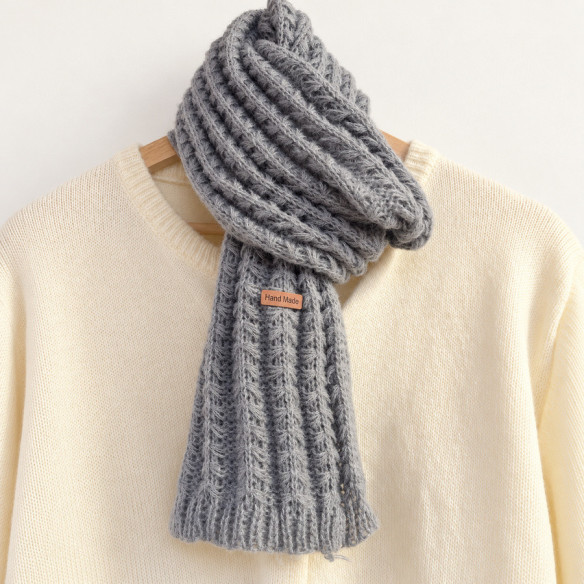Grijze grofgebreide sjaal – Boho chic | Look Hippie Chic